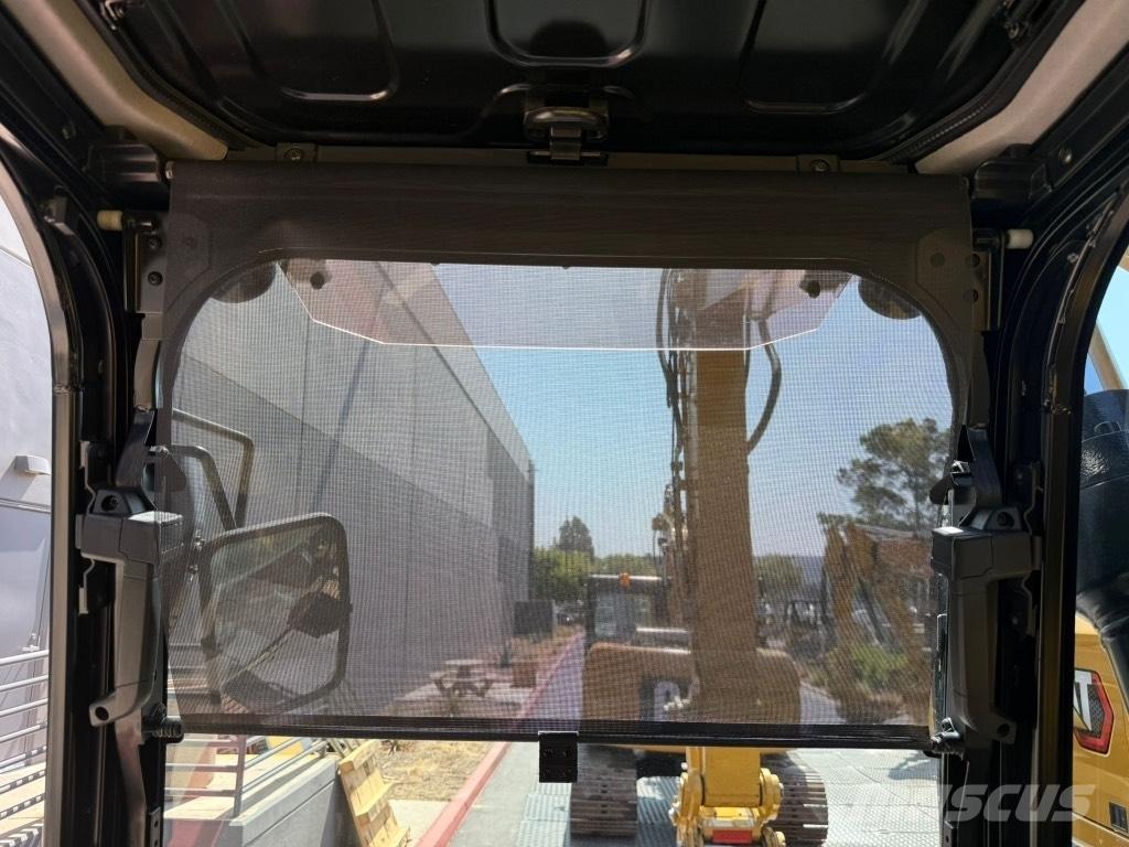 CAT 320 履带挖掘机