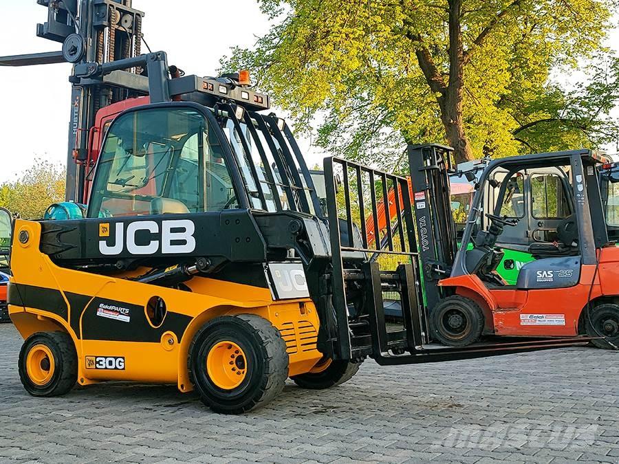 JCB TLT30G 天然气叉车