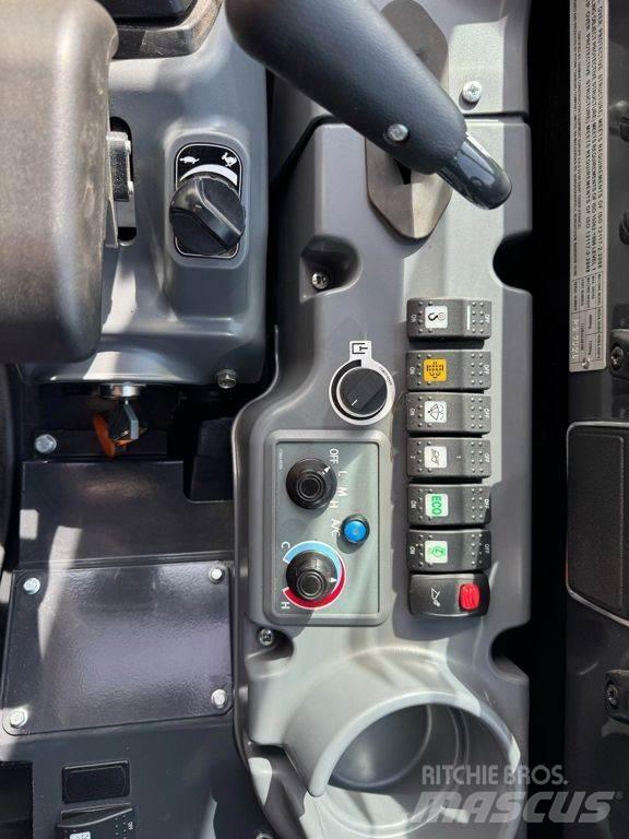 Yanmar ViO50 小型挖掘机