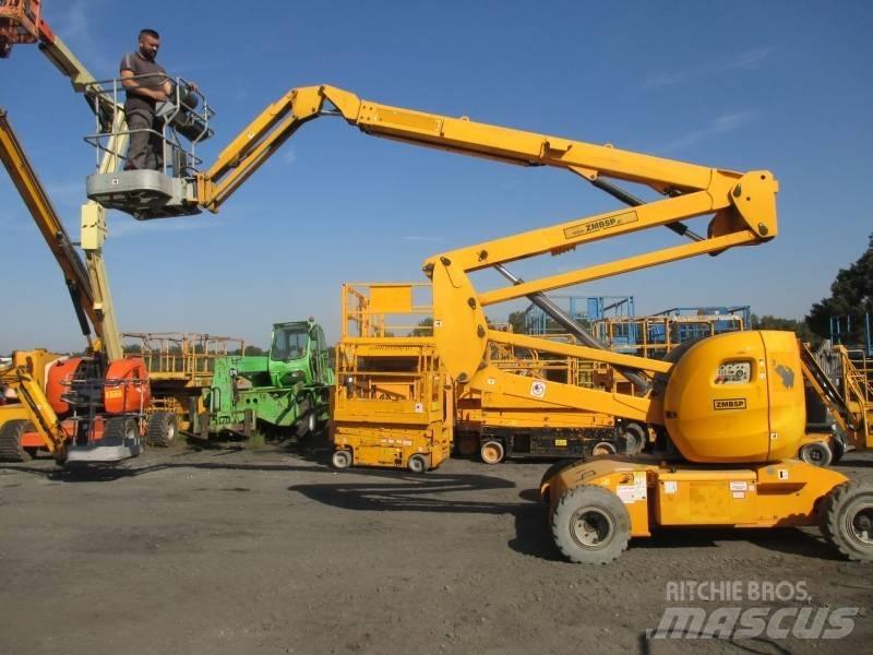 Manitou 170AETJ 曲臂高空工作平台