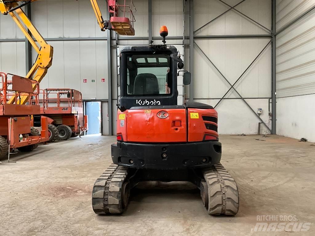 Kubota U 48-4 小型挖掘机