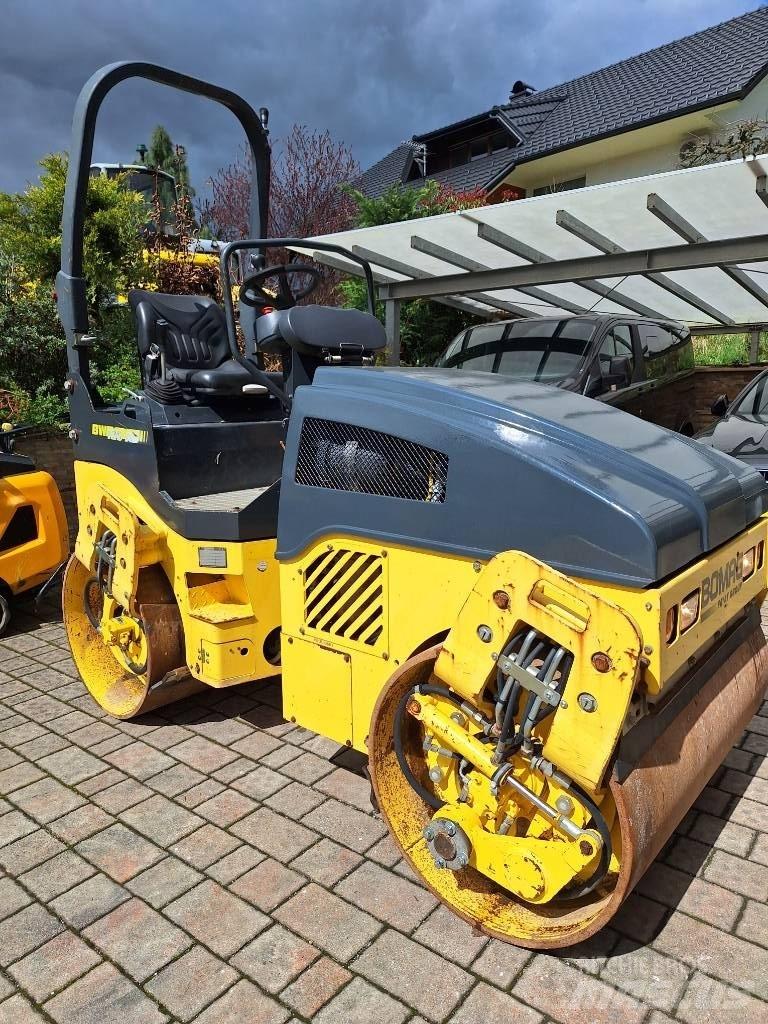 Bomag BW 125 AD-4 双轮压路机
