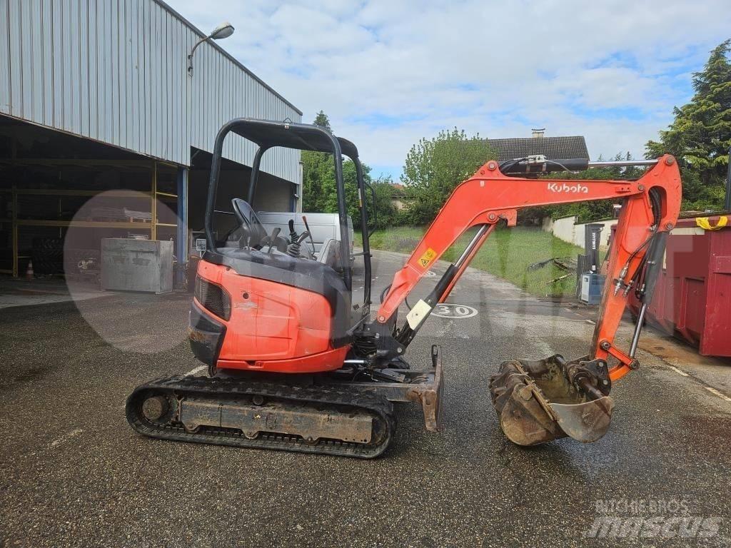 Kubota U 27-4 小型挖掘机