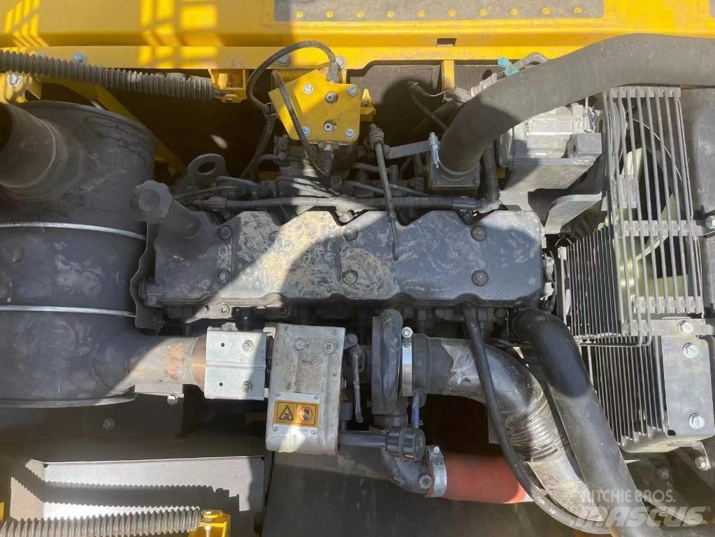 Komatsu PC 270 履带挖掘机