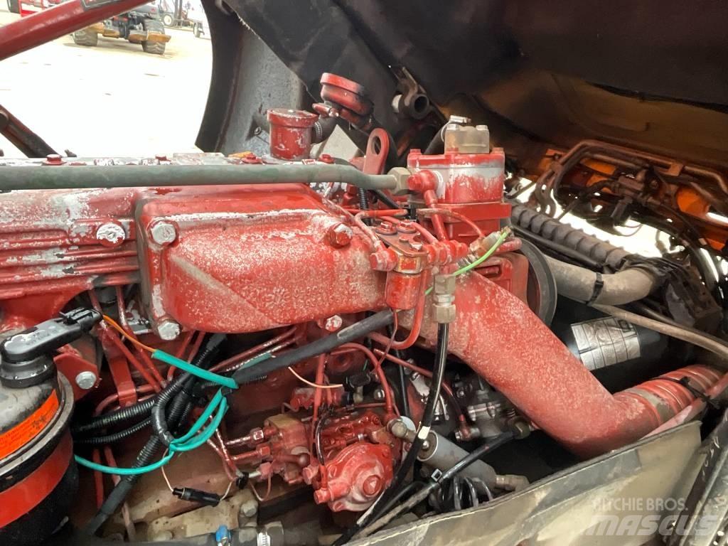 Iveco 135E 18 4X4 厢式货车