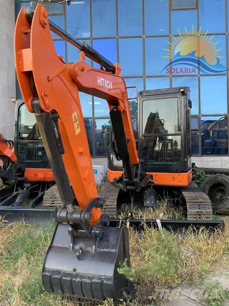 Hitachi ZX 50 U 小型挖掘机
