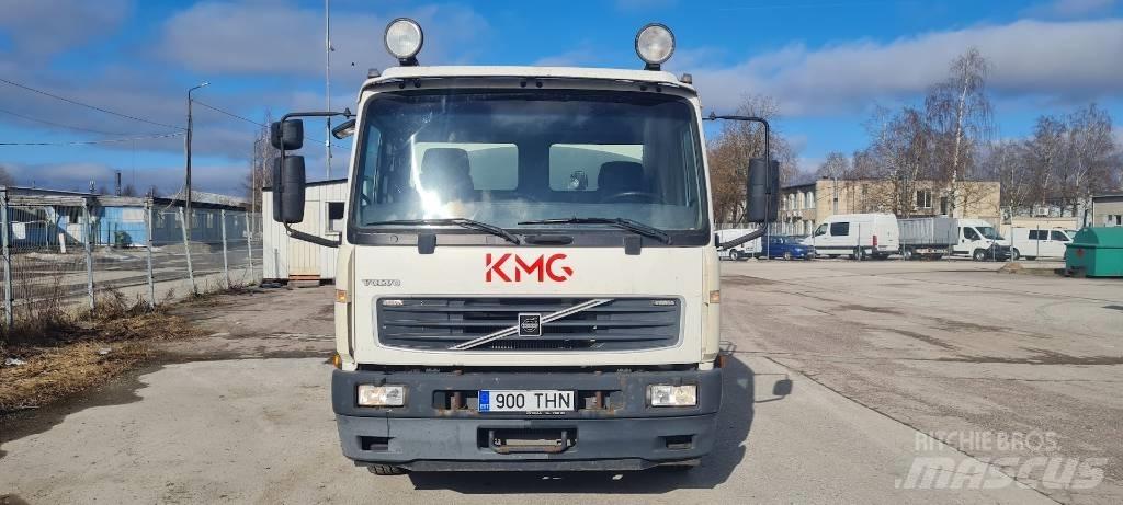 Volvo FL 614 油罐车