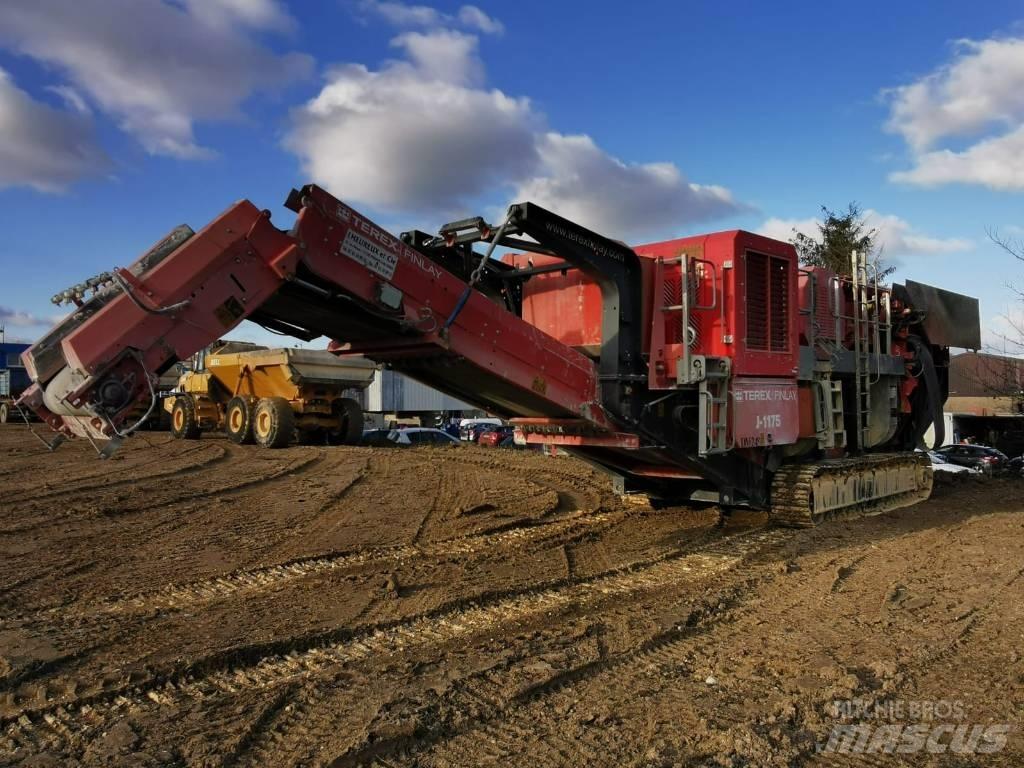 Terex J 1175 移动式破碎机