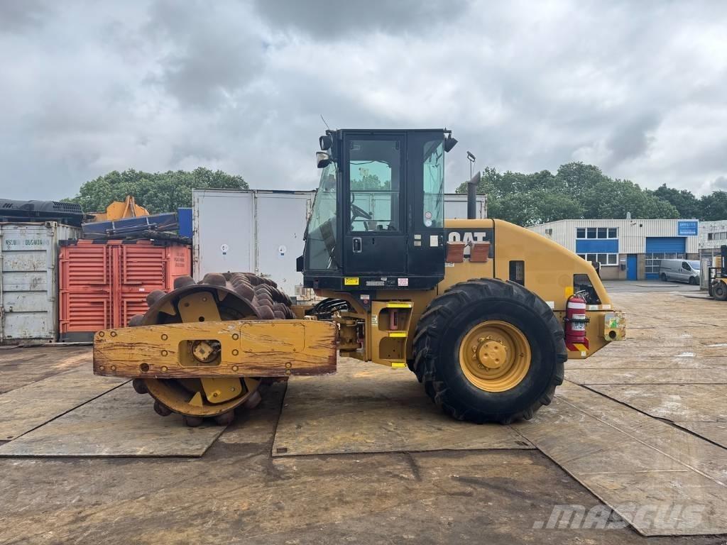 CAT CP 533 E 单轮压路机