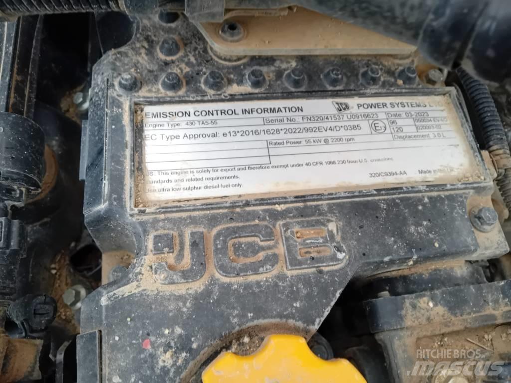 JCB 540.180 伸缩臂叉装车|叉装车