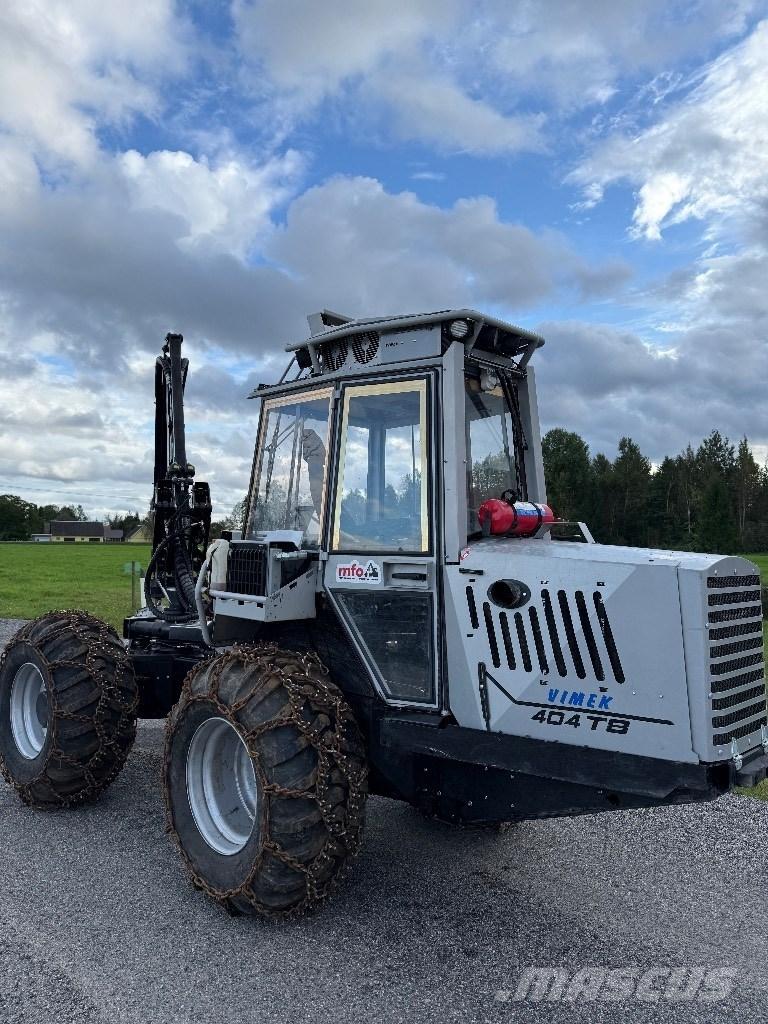 Vimek 404 T8 收割机