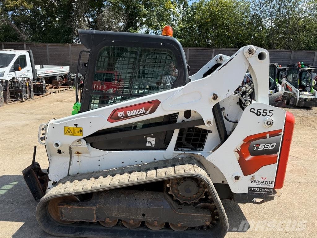 Bobcat T 590 HF 滑移装载机