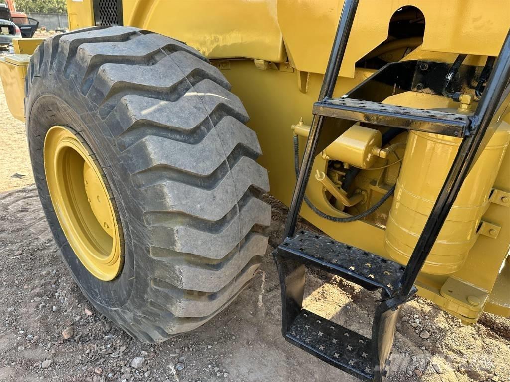 CAT 966 G 轮式装载机