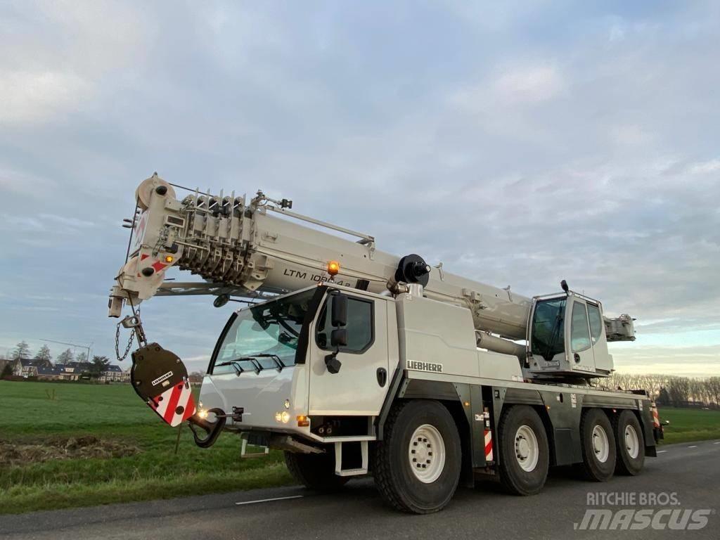 Liebherr LTM1090-4.2 全地面起重机︳移动式起重机