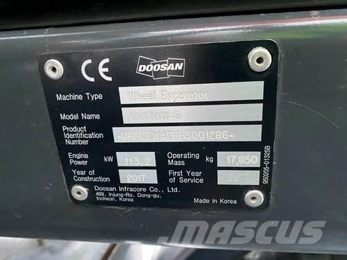 Doosan DX170W-5 轮式挖掘机