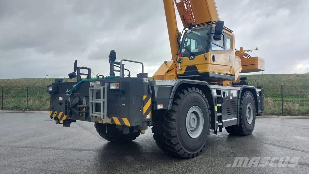 XCMG XCR90_E 越野轮胎起重机︳越野吊︳越野起重机︳移动式起重机