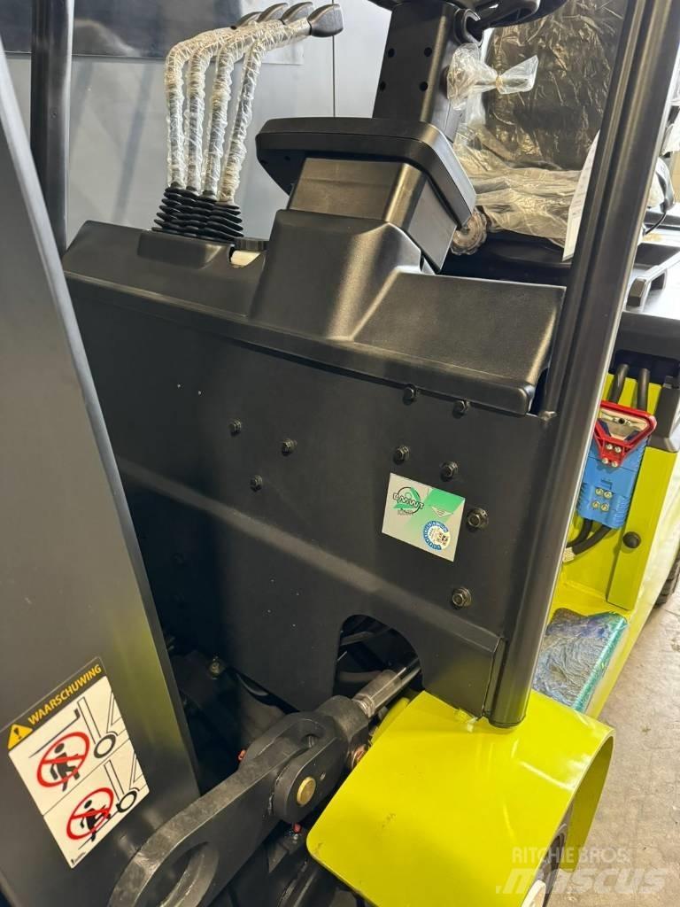 Clark EPX 25 I 电动叉车