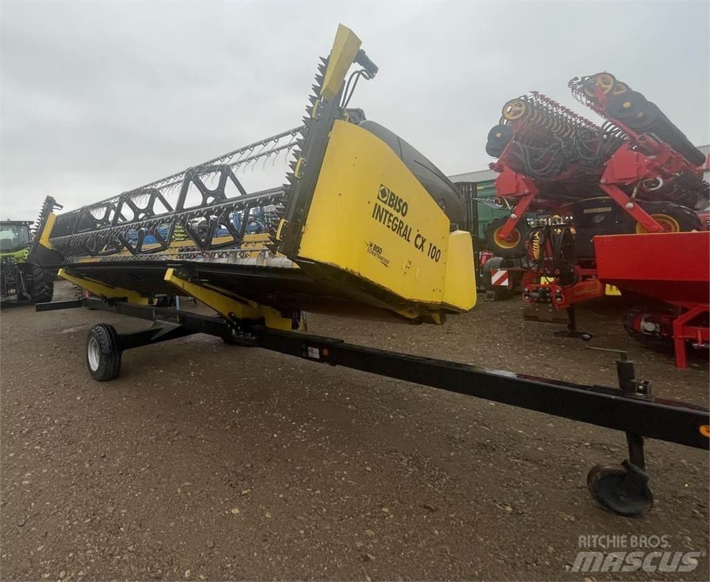 New Holland CR 980 联合收割机