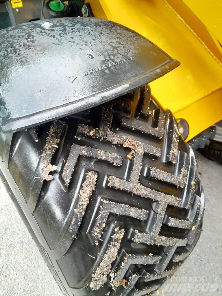 Schäffer 2445s 滑移装载机