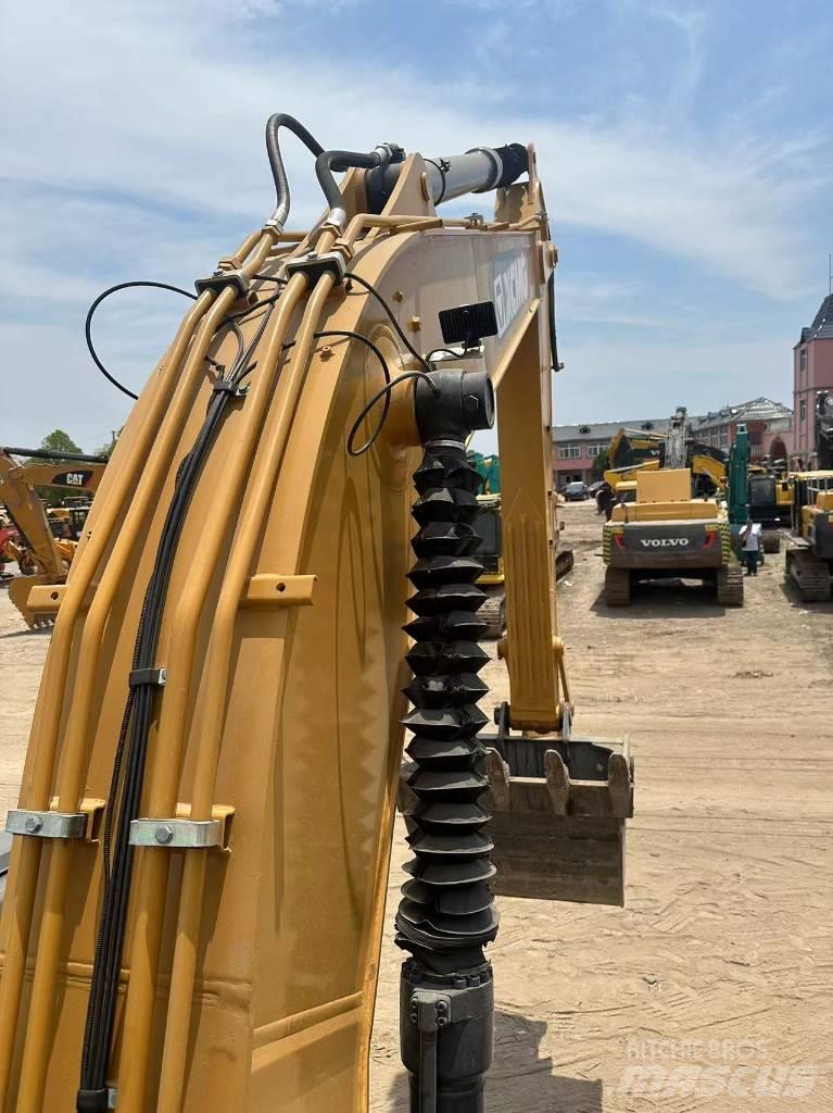 XCMG XE 215 DA 履带挖掘机