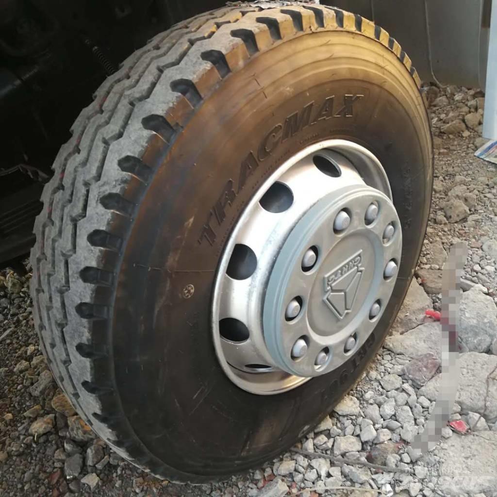 Howo 375 8x4 自卸式货车