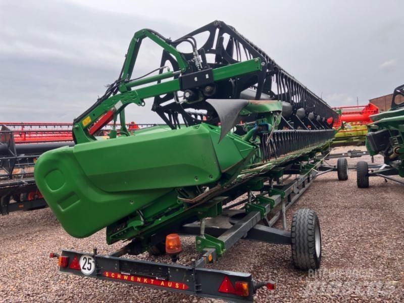 John Deere T 670 联合收割机