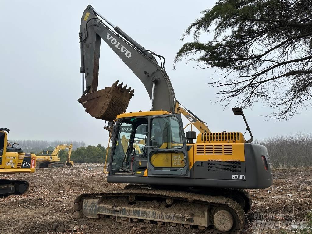 Volvo EC210D 履带挖掘机