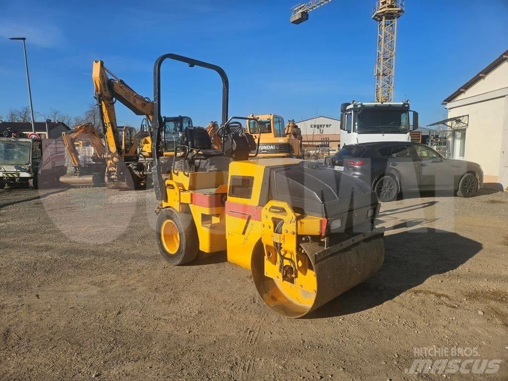 Dynapac CC 900 双轮压路机