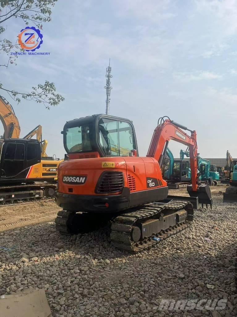 Doosan DX 60 小型挖掘机