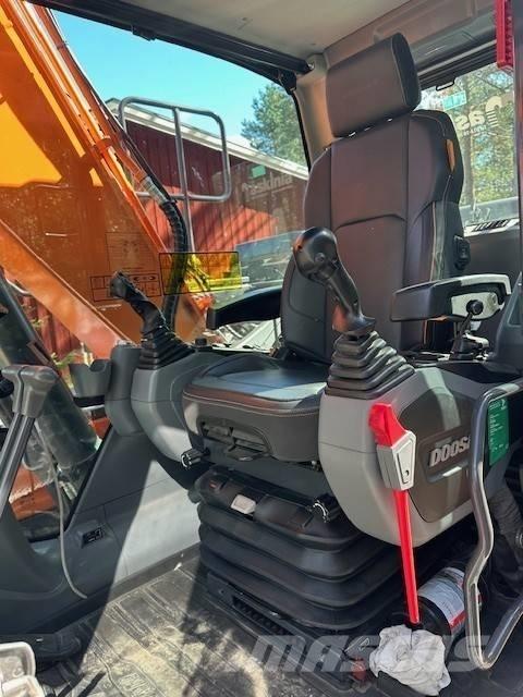 Doosan DX 140 LC 履带挖掘机