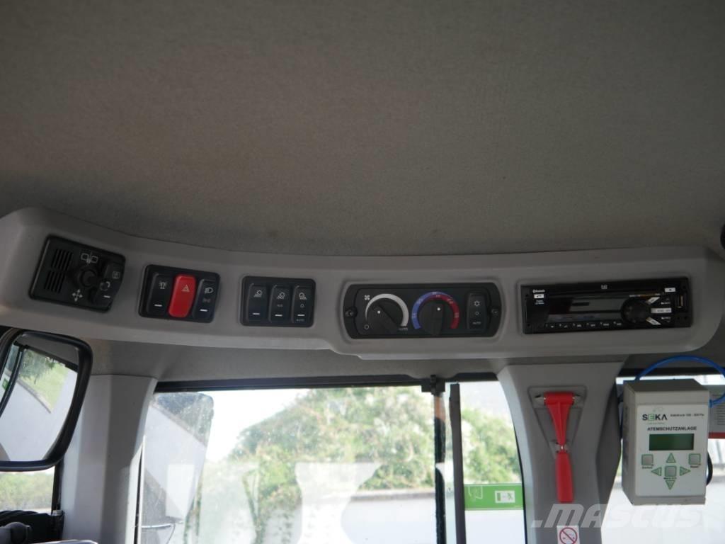CAT 938M 轮式装载机