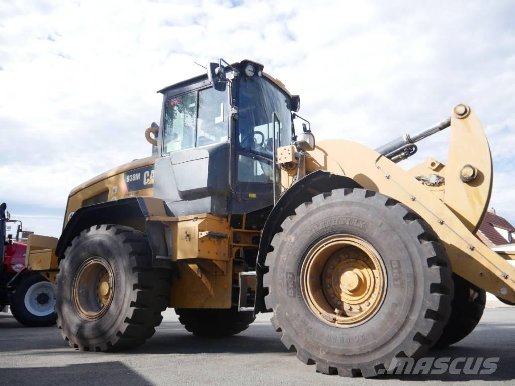CAT 938M 轮式装载机