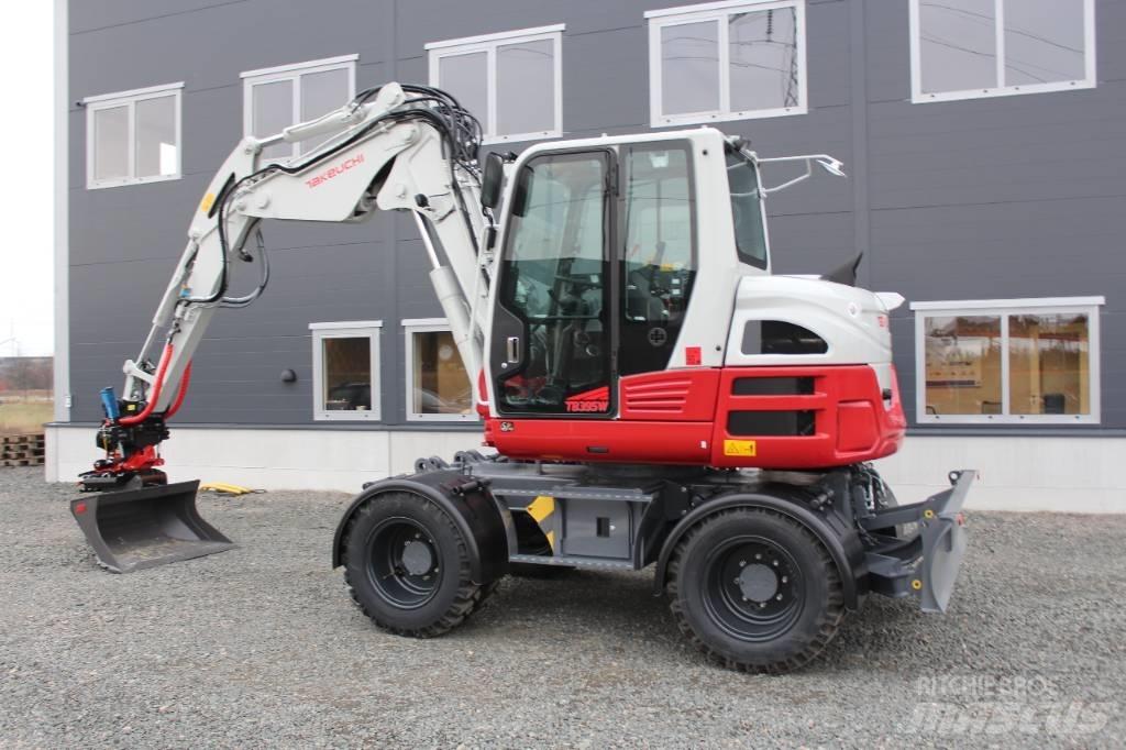 Takeuchi TB395W 轮式挖掘机