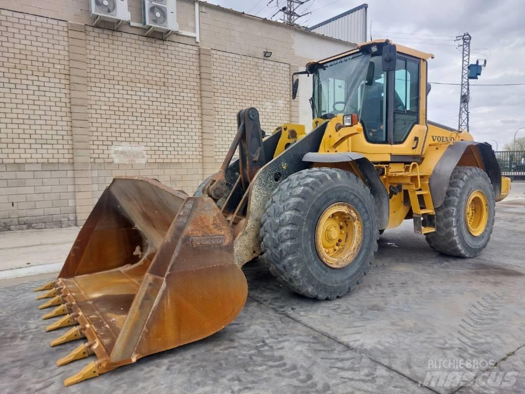 Volvo L 110 F 轮式装载机