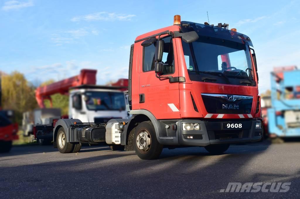 MAN TGL 7.150 厢式货车