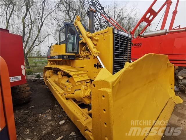 Komatsu D155A 履带式推土机