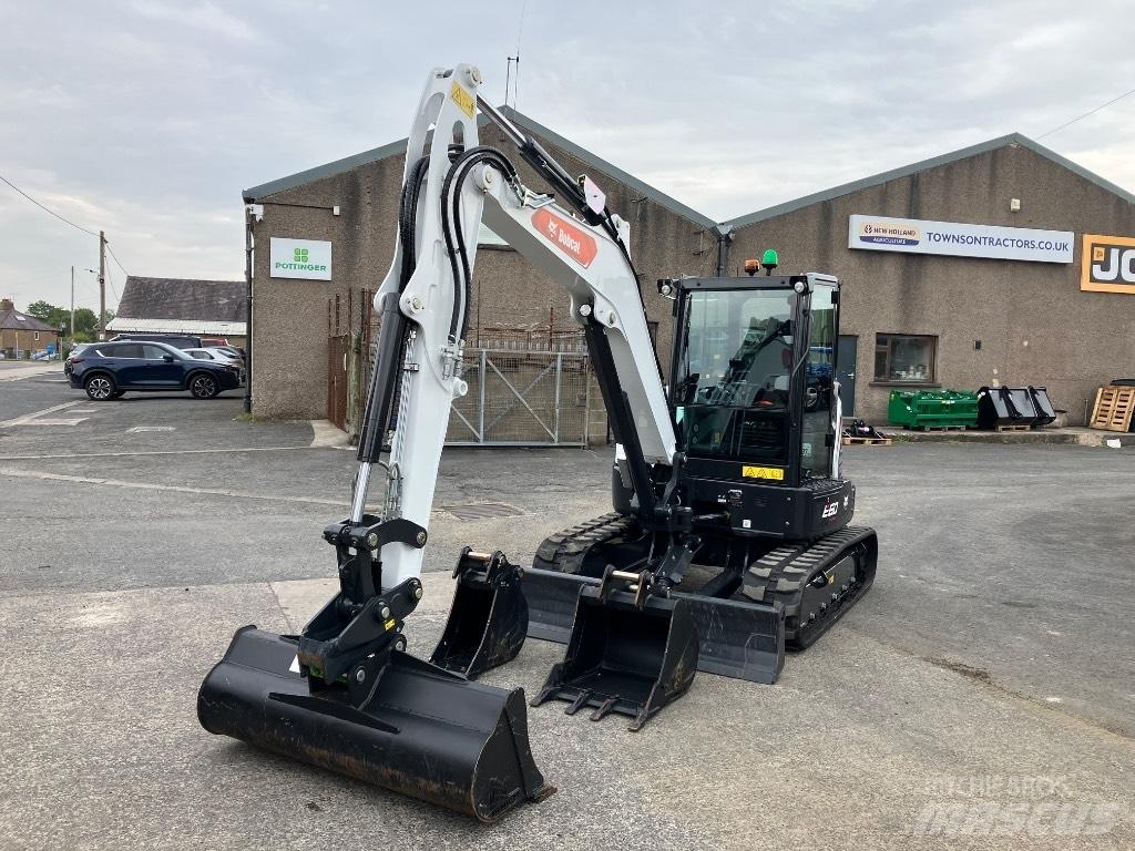 Bobcat E60 小型挖掘机