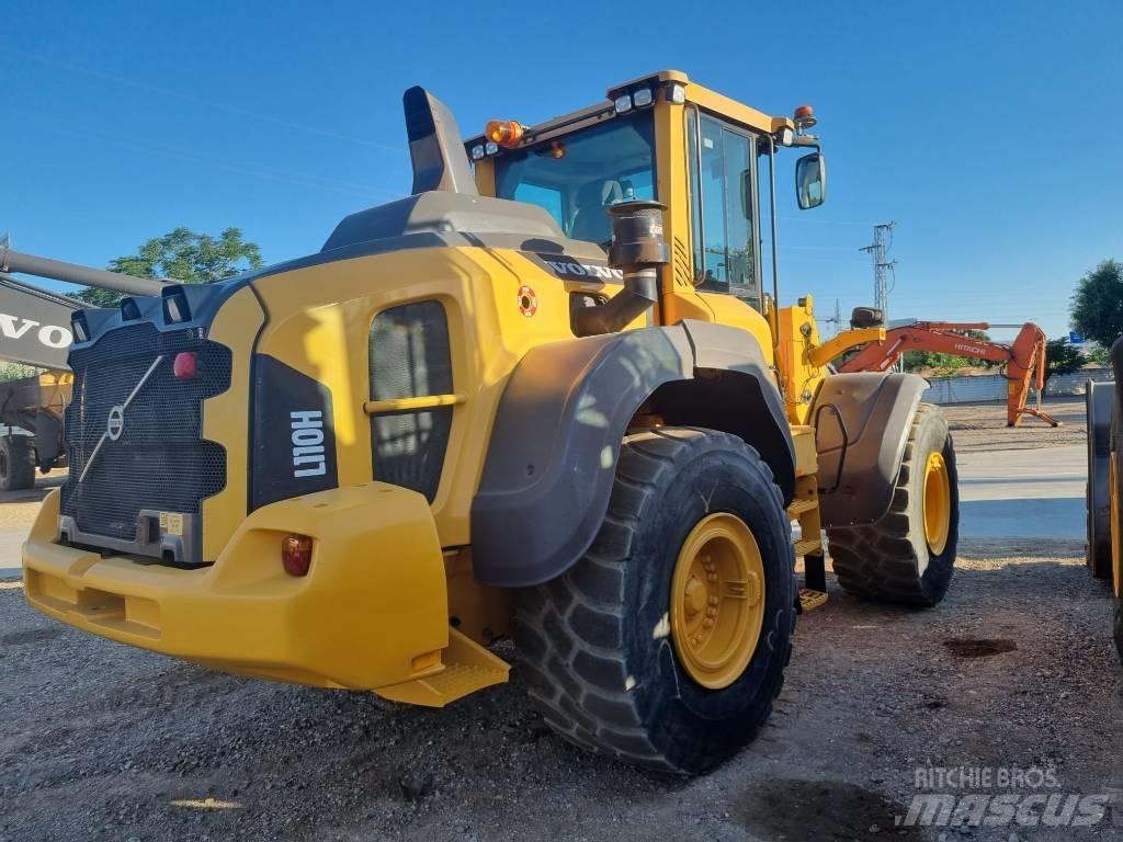 Volvo L 110 H 轮式装载机