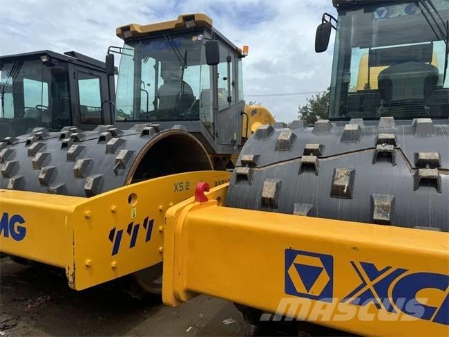 XCMG XS 223 J 单轮压路机