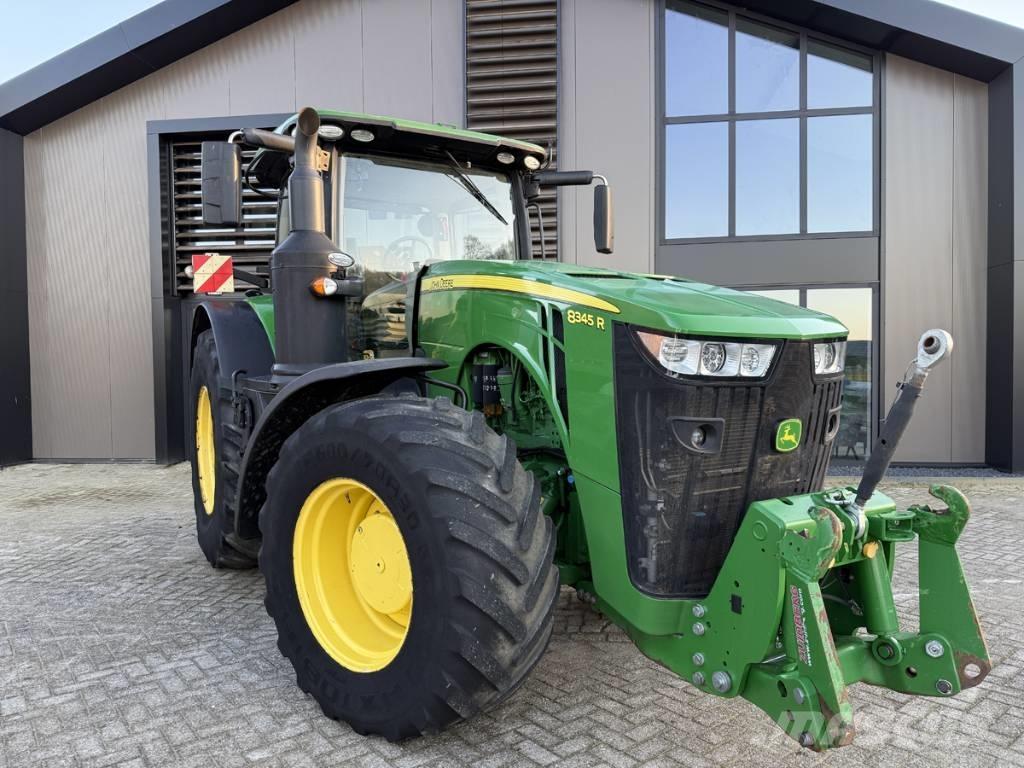 John Deere 8345 R 拖拉机/农用车