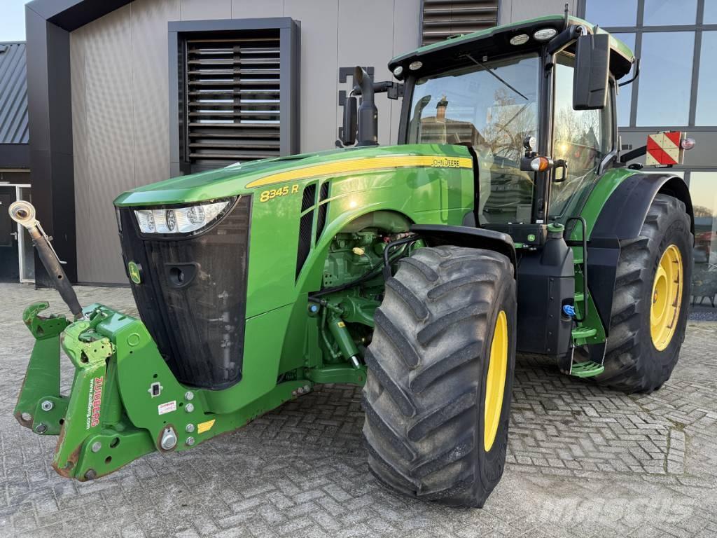 John Deere 8345 R 拖拉机/农用车