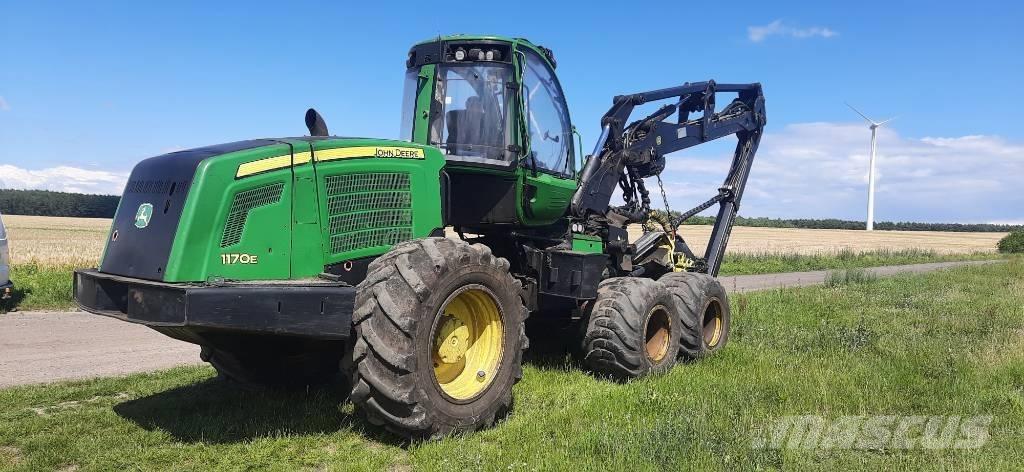 John Deere 1170 E 收割机
