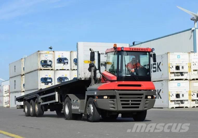 Terberg RT 223 码头牵引车