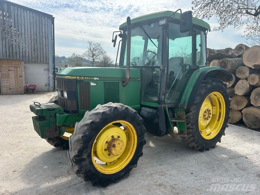 John Deere 6400 小型拖拉机