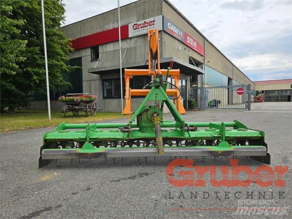Fliegl S 3000 动力旋转耙