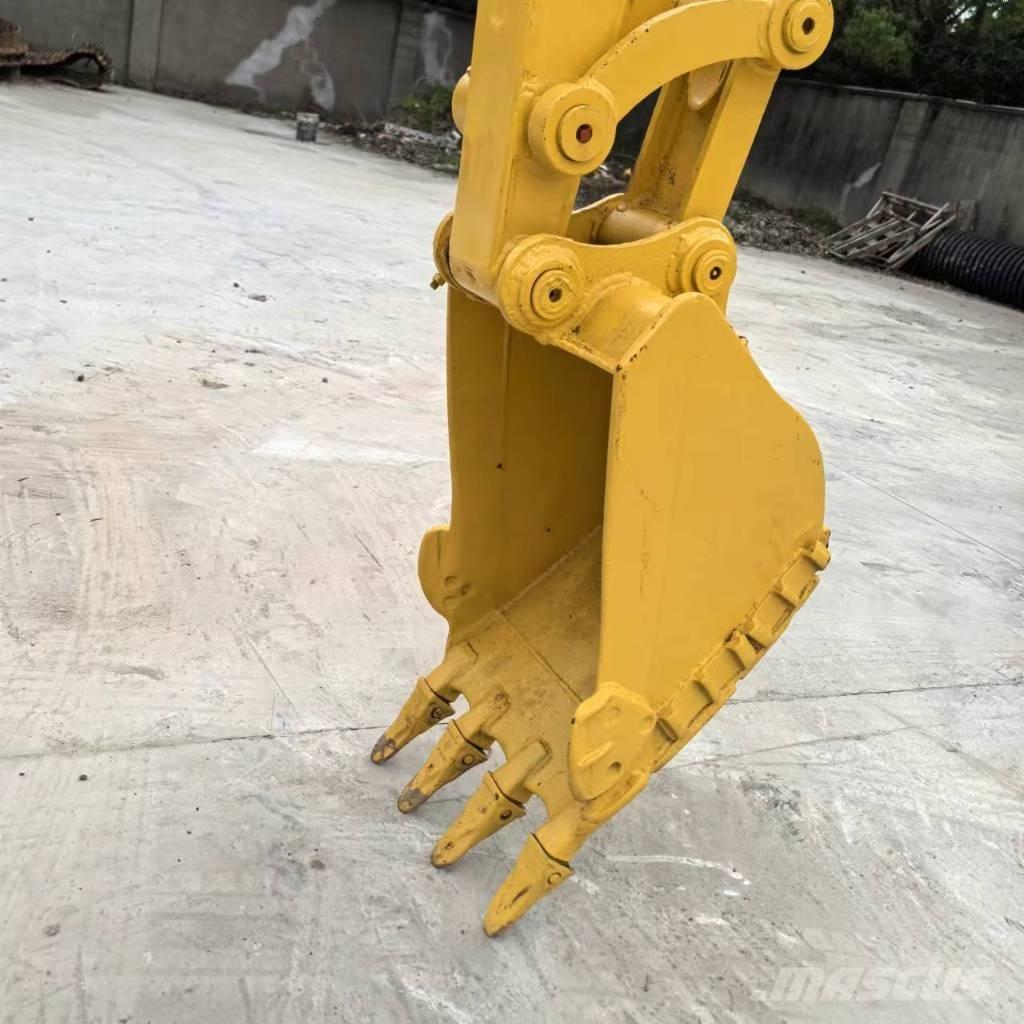 Komatsu PC 50 MR-2 小型挖掘机