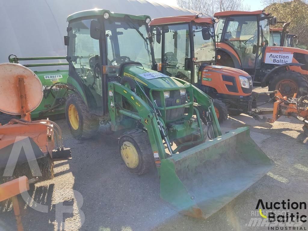 John Deere 2026R 拖拉机/农用车