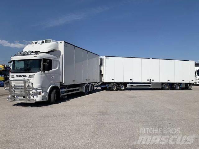 Scania R520 6x2 厢式货车