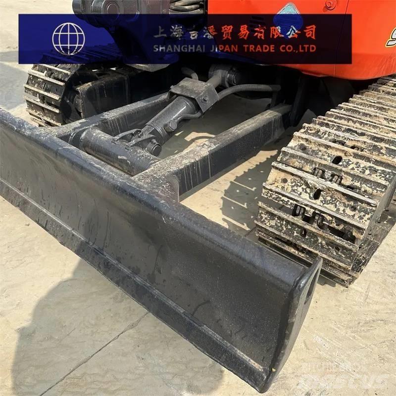 Kubota U 35 小型挖掘机