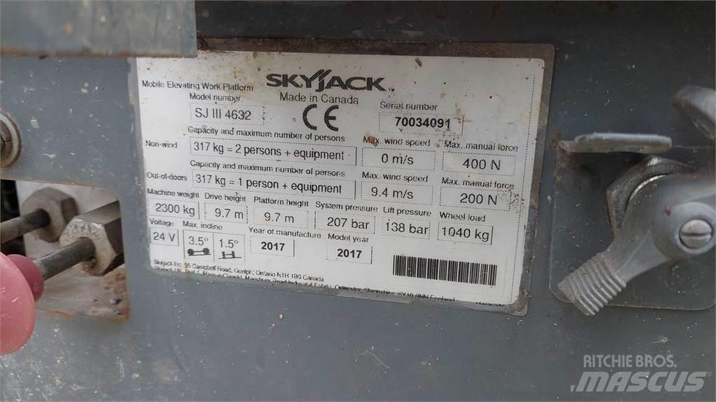 SkyJack SJIII4632 剪叉式升降机